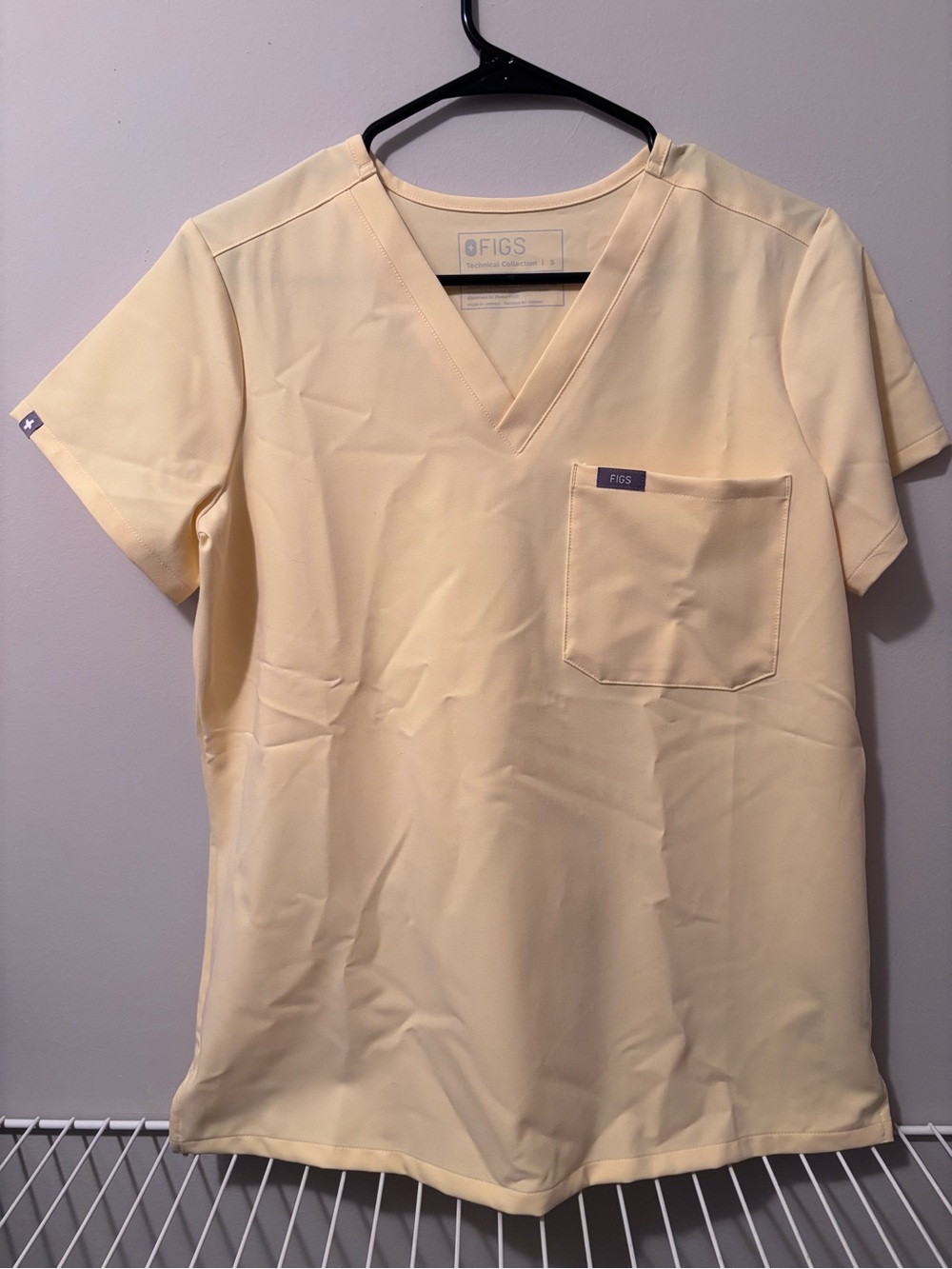 NWOT LIMITED EDITION FIGS Butter Yellow Catarina Scrub Top